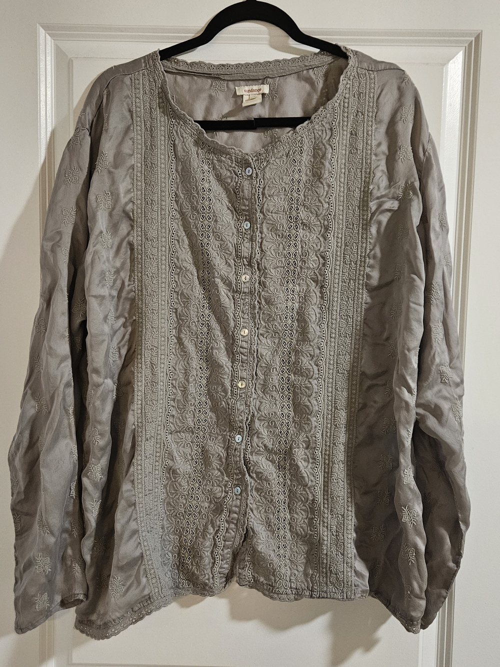 Sundance Embroidered Boho Blouse – Taupe Neutral – Button Front - Size XL